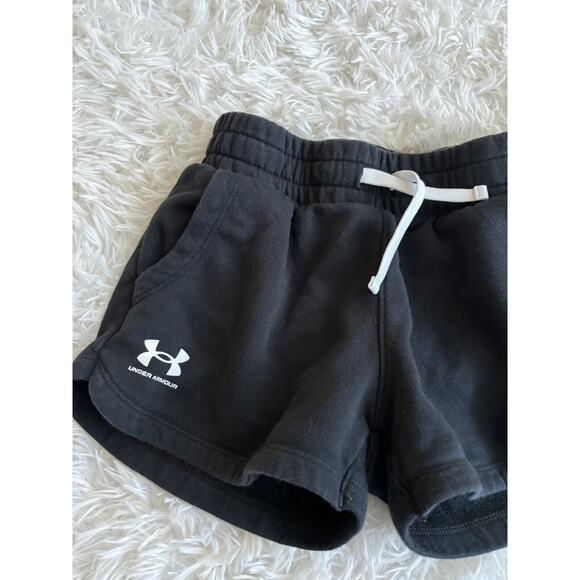 Under Armour Girls Sz. M Knit Black Sweatshirts. Comfortable, Pockets. Cute - Picture 2 of 12